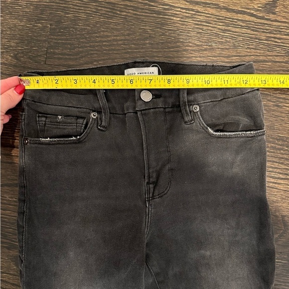 Good American Women’s Good Waist Crop Skinny Black Distressed Denim Jeans Size 0 - Picture 6 of 9